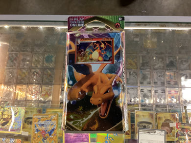 Pokémon TCG: Sword & Shield-Vivid Voltage Charizard Theme Deck