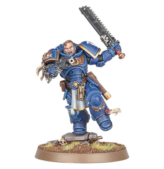Warhammer: Space Marines - Lieutenant Titus